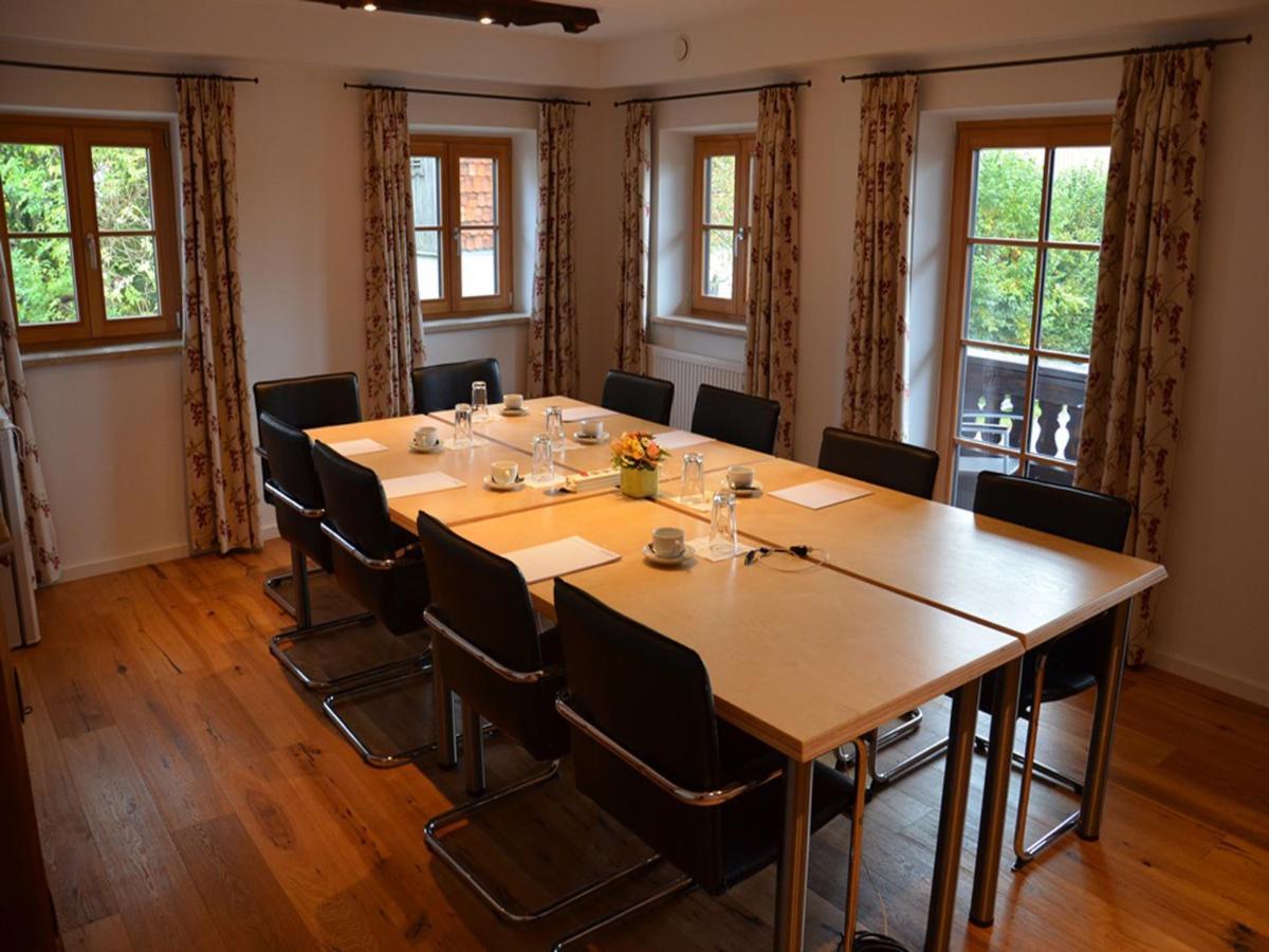 Landhof Angstl - Gaestezimmer Und Tagungsraum Höslwang Dış mekan fotoğraf